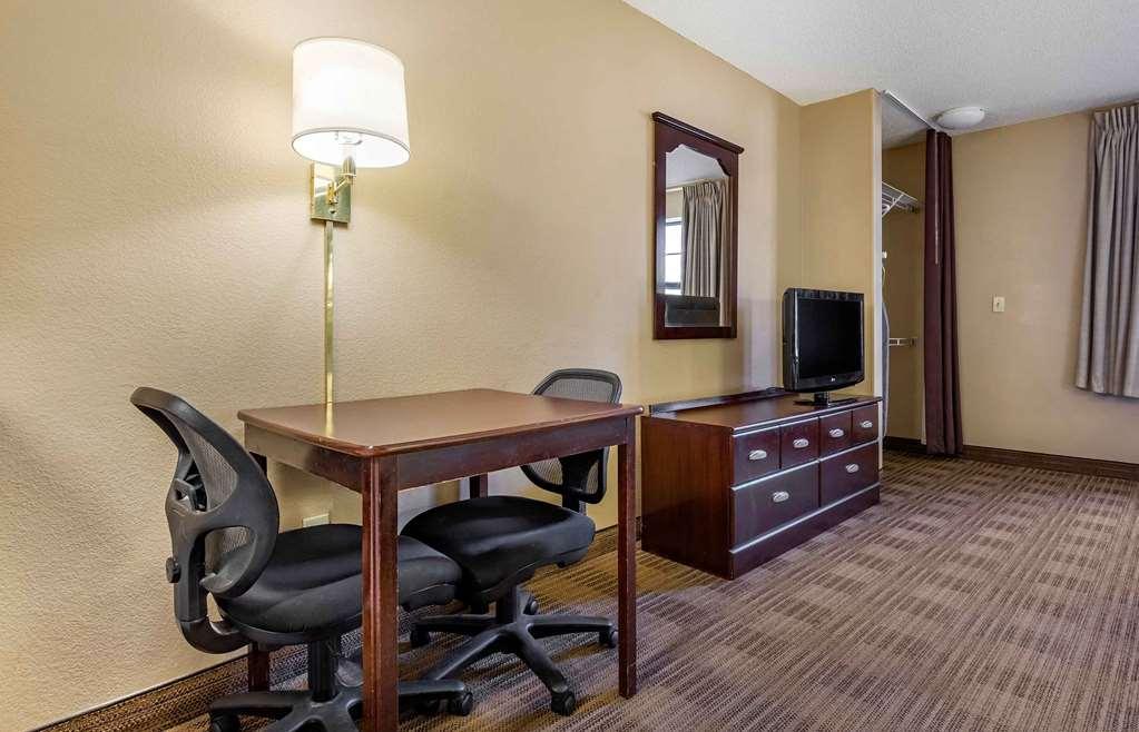 Extended Stay America Suites - Austin - Northwest Arboretum Room photo